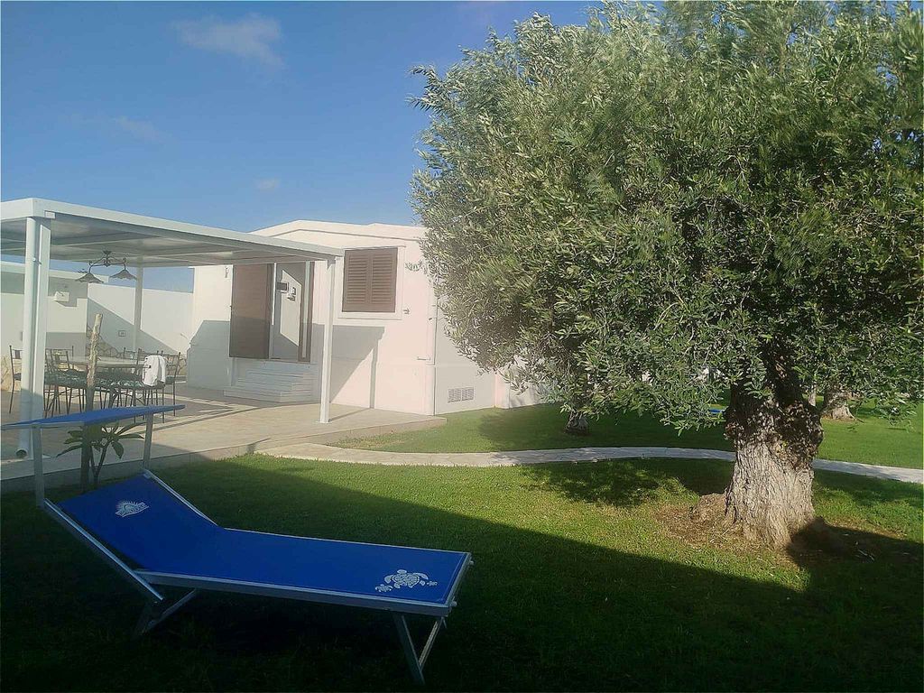 Villa mit Garden und Klimaanlage