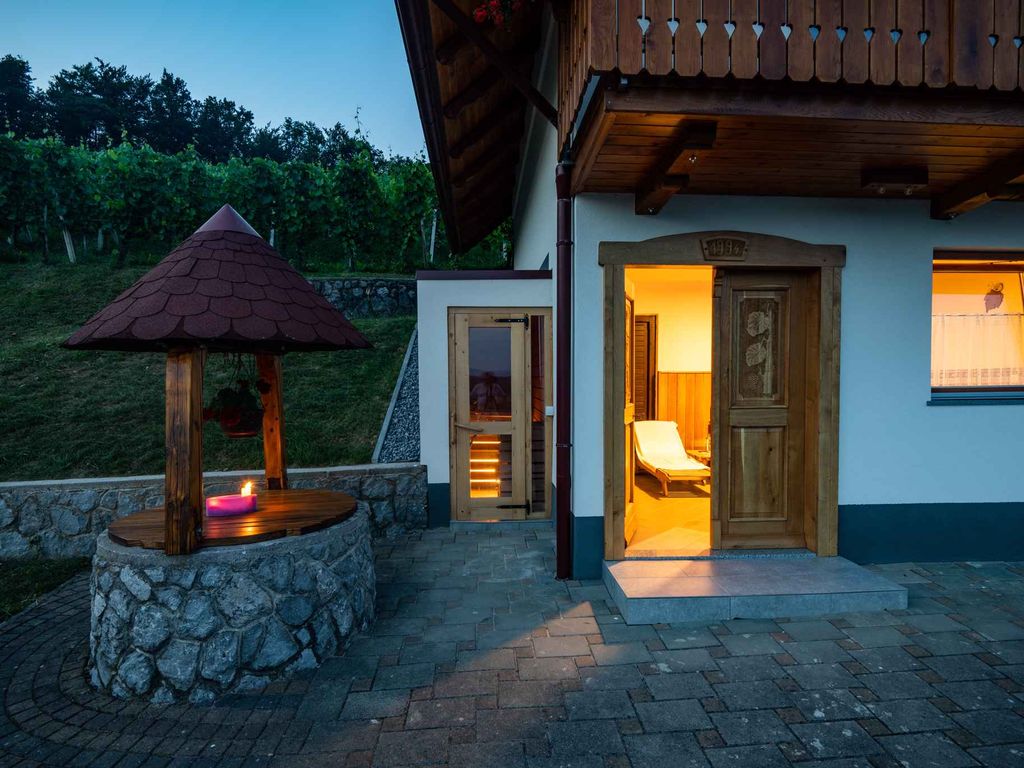 Ferienhaus auf dem Weinberghügel in der Nähe von Trebnje