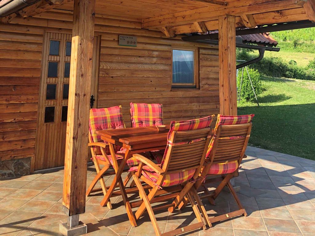 Ferienhaus nyugodt környéken