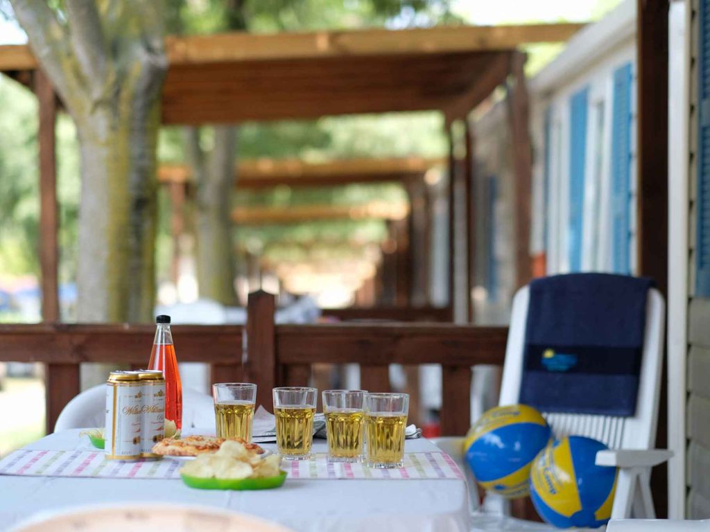 Mobilehome mit Klimaanlage, Terrasse und Wasserpark