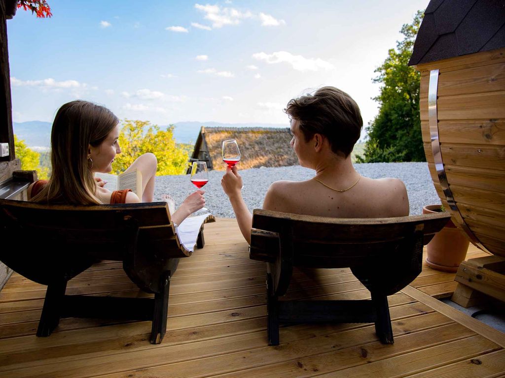 Hütte mit Whirpool und Sauna