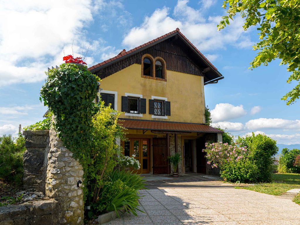 Ferienhaus mit schönem Ausblick