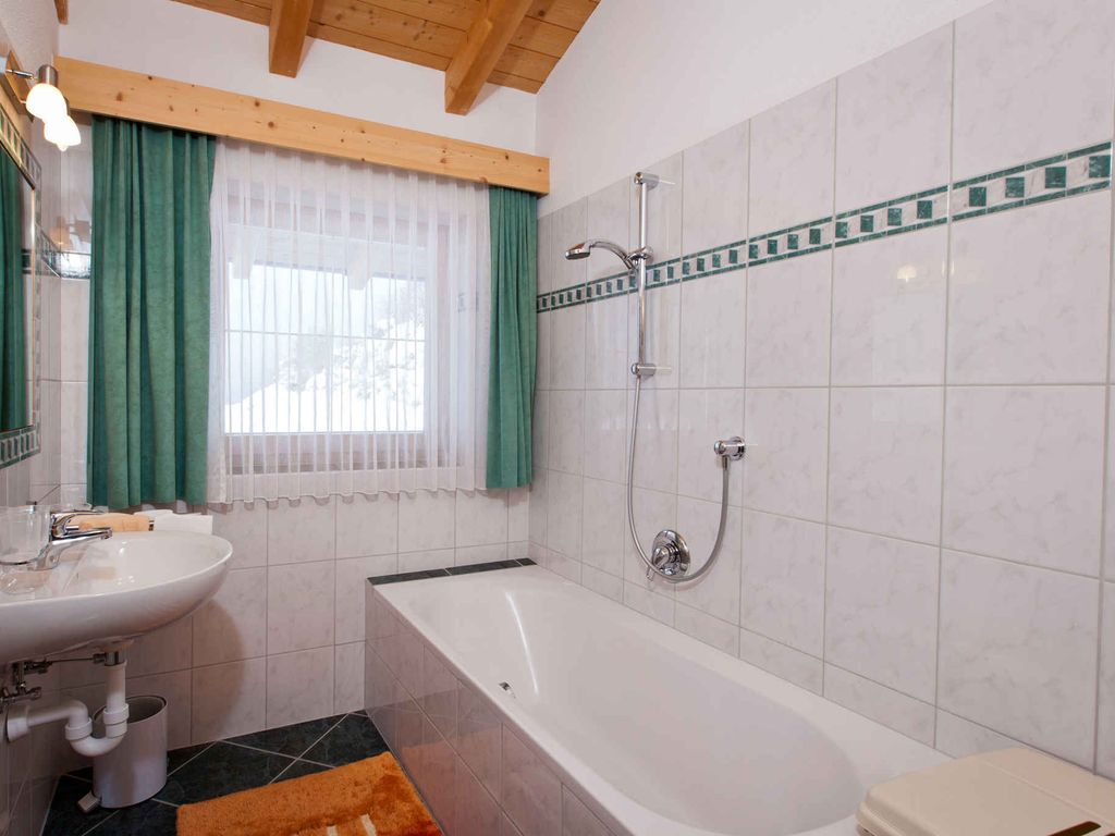 Ferienwohnung mit Balkon