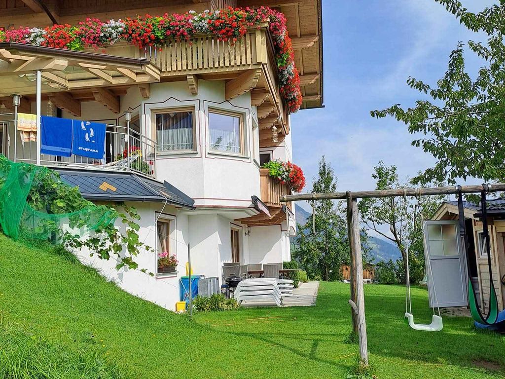Ferienwohnung mit Blick auf die Berge