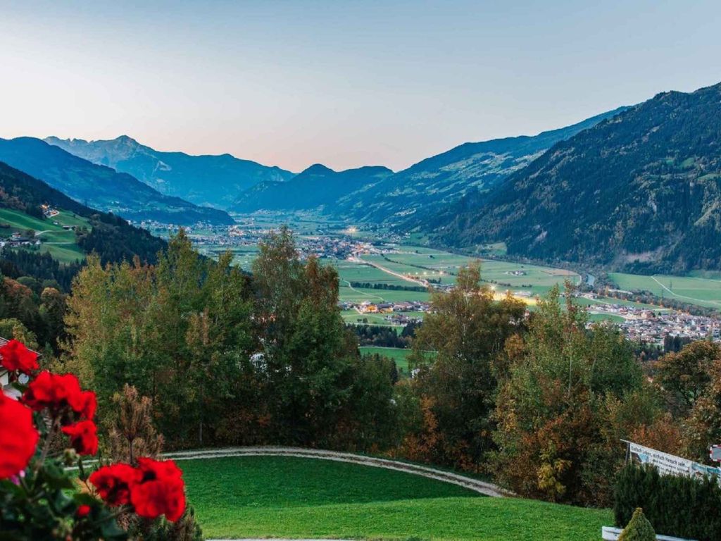 Ferienhaus direkt an der Skipiste Skigebiet Hochzillertal mit Sauna und Whirlpool