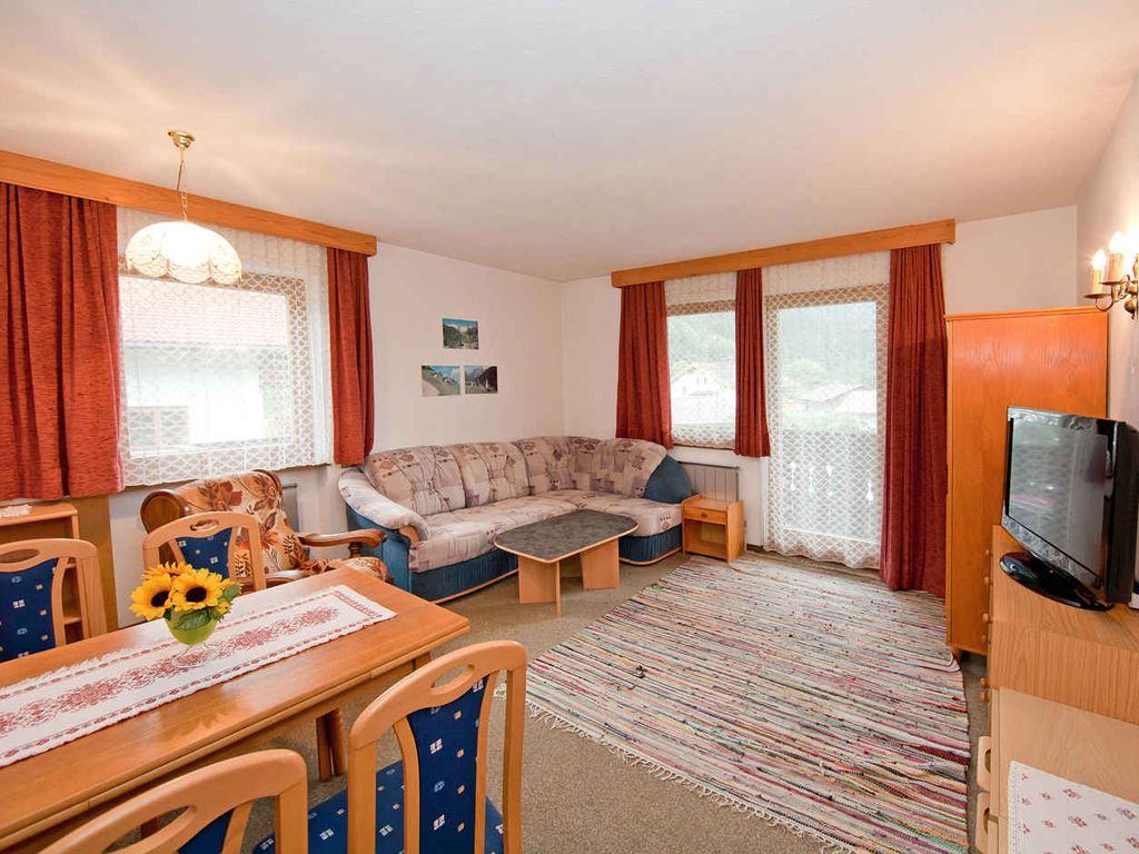 Studio mit Balkon