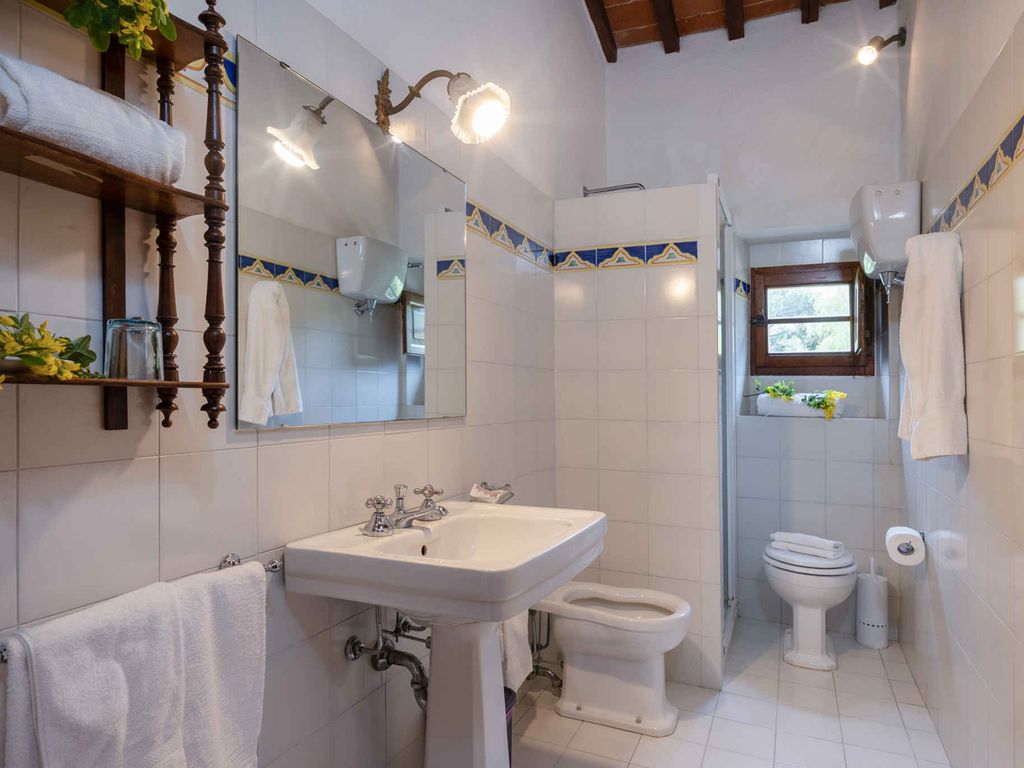 Ferienwohnung mit Aussenpool und WLAN