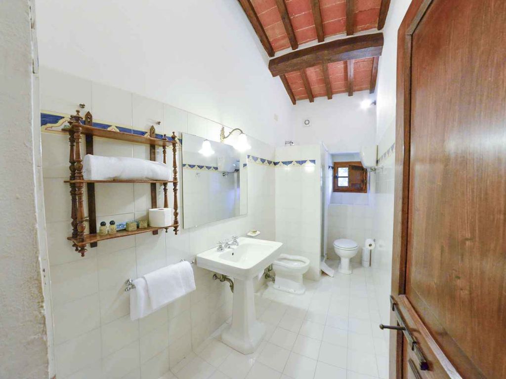 Ferienwohnung mit Aussenpool und WLAN