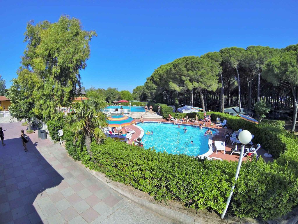 Mobilehome mit Klimaanlage, Terrasse und Pool