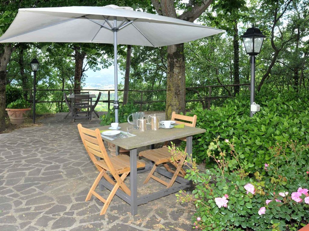 Ferienhaus mit Panoramablick und Pool