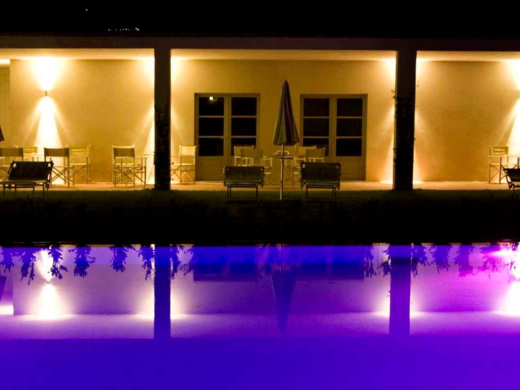 Ferienwohnung mit Aussenpool und WLAN