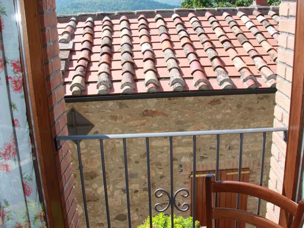 Ferienwohnung mit einer Terrasse und Parkplatz