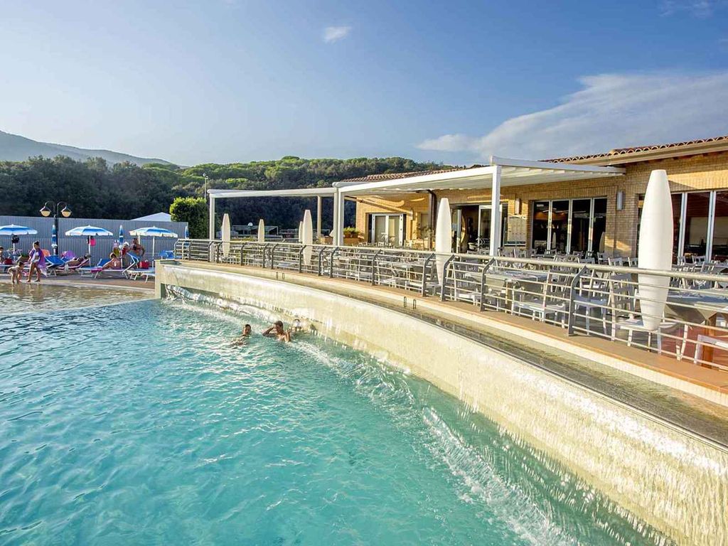 Mobilehome mit Klimaanlage, Pool in sonniger Lage