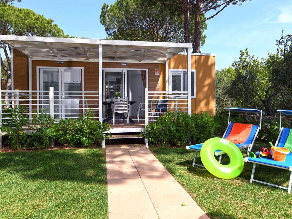 Mobilehome mit Klimaanlage, Pool in sonniger Lage