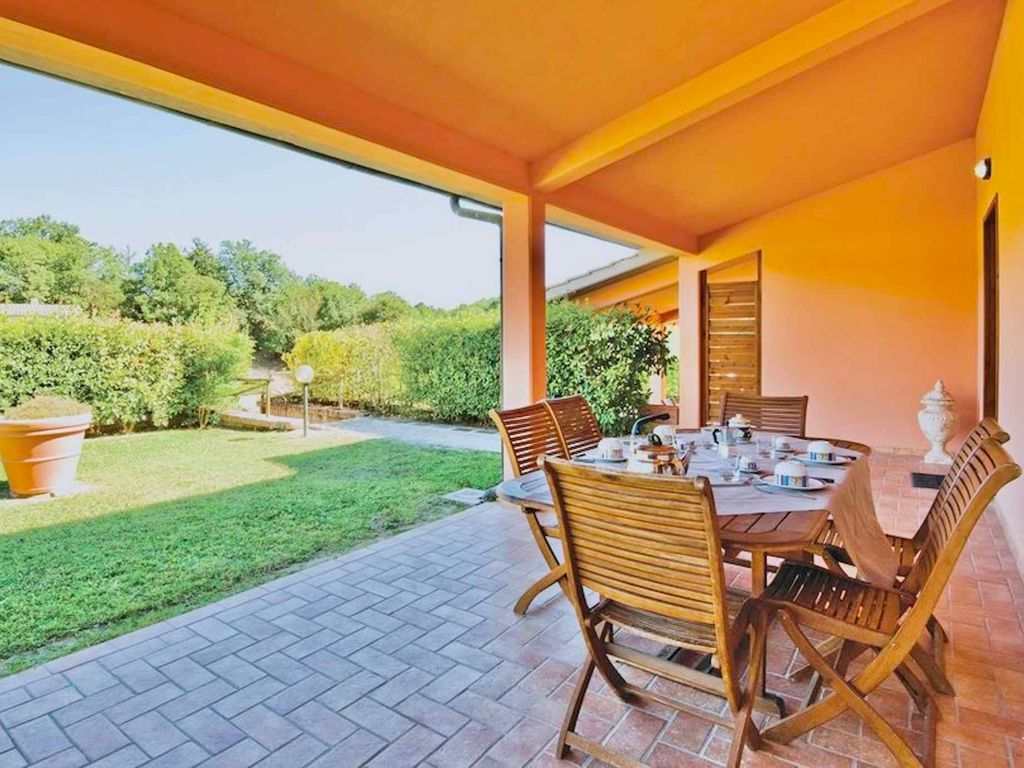Ferienwohnung mit Klimaanlage und Pool