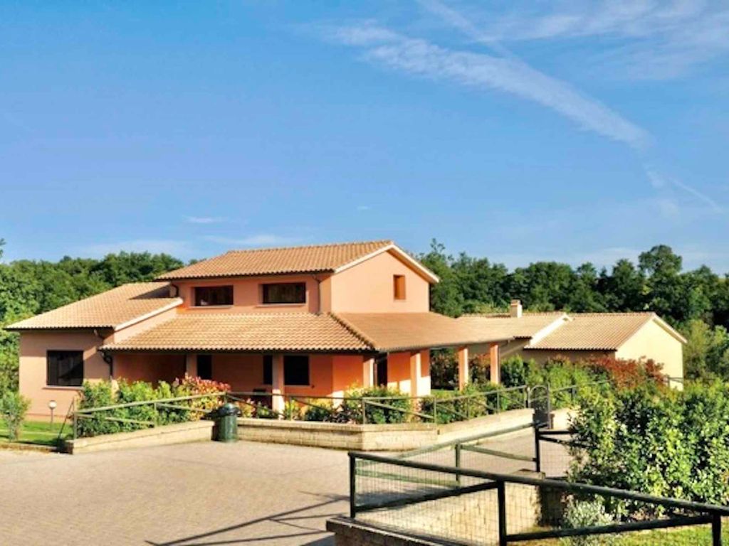 Villa mit Klimaanlage und Pool