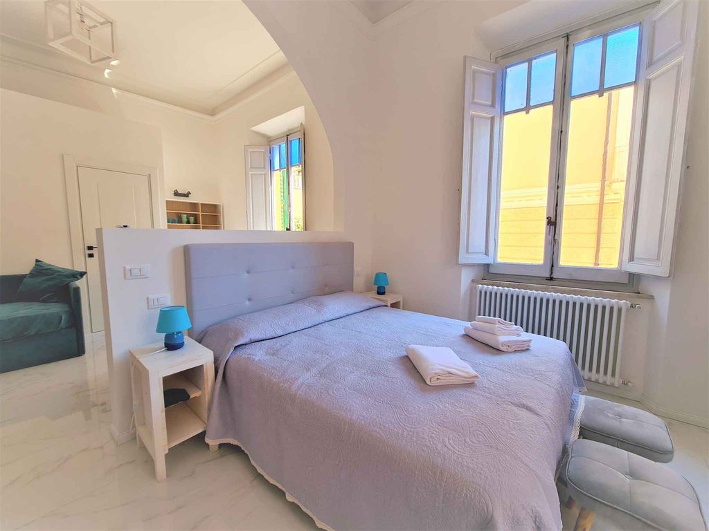 Ferienwohnung mit Hydromassage, nur wenige Schritte vom Meer entfernt