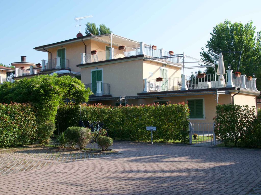 Ferienwohnung mit Klimaanlage und Außenpool