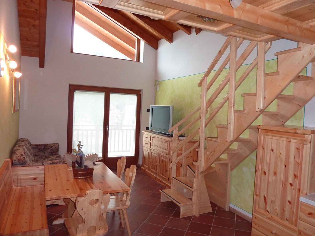 Studio im Dachgeschoss mit Parkplatz