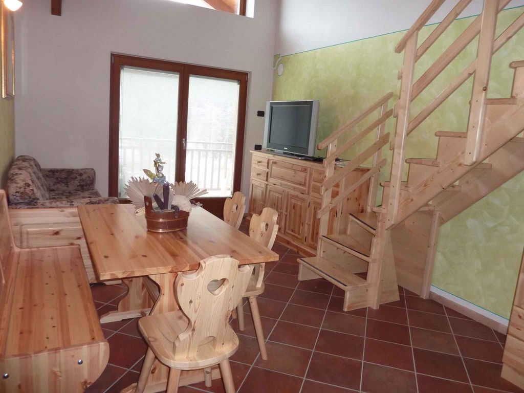 Studio im Dachgeschoss mit Parkplatz