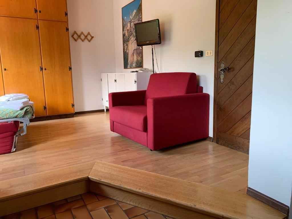 Ferienwohnung mit Balkon und Bergblick