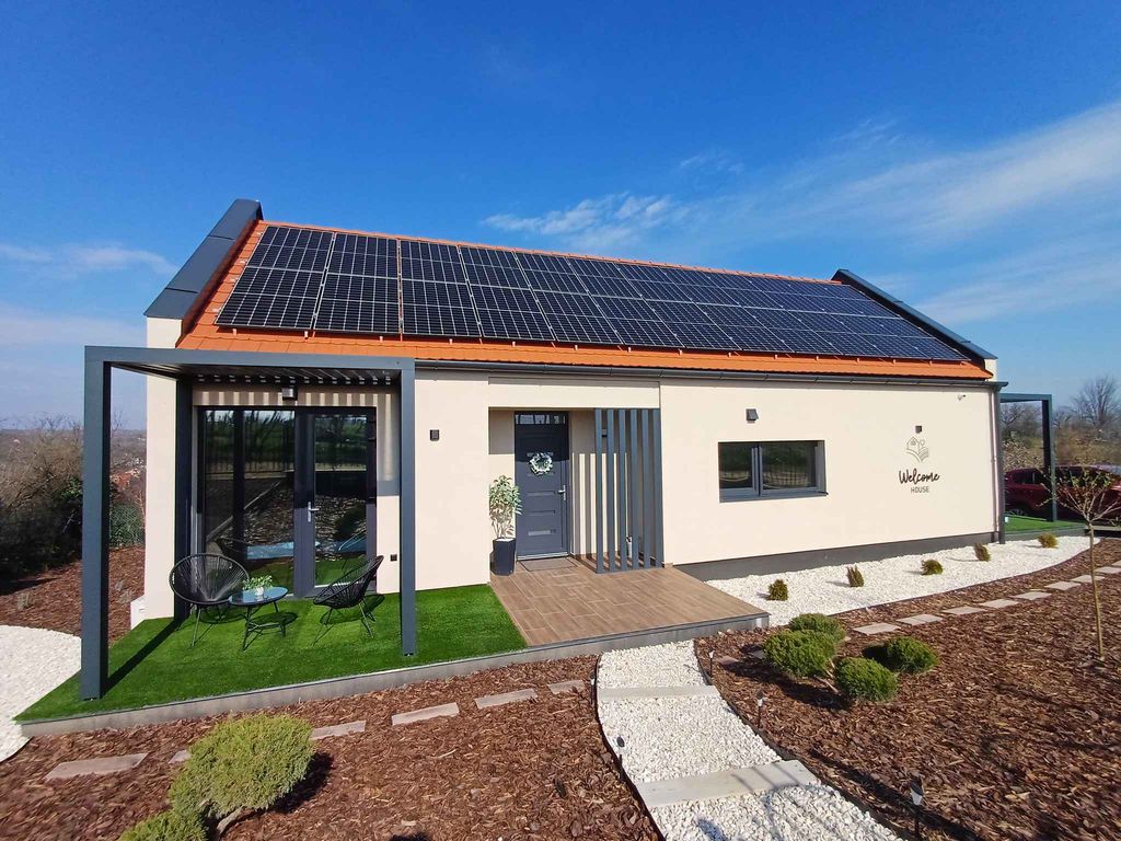 Ferienhaus mit Infrasauna und Whirlpool