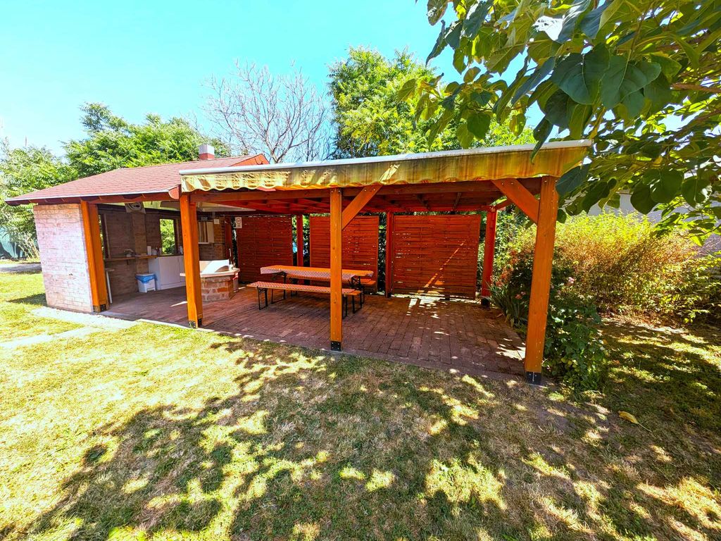 Ferienhaus in der Nähe des Öko-Zentrums, mit WiFi, Klimaanlage und Schwimmbad