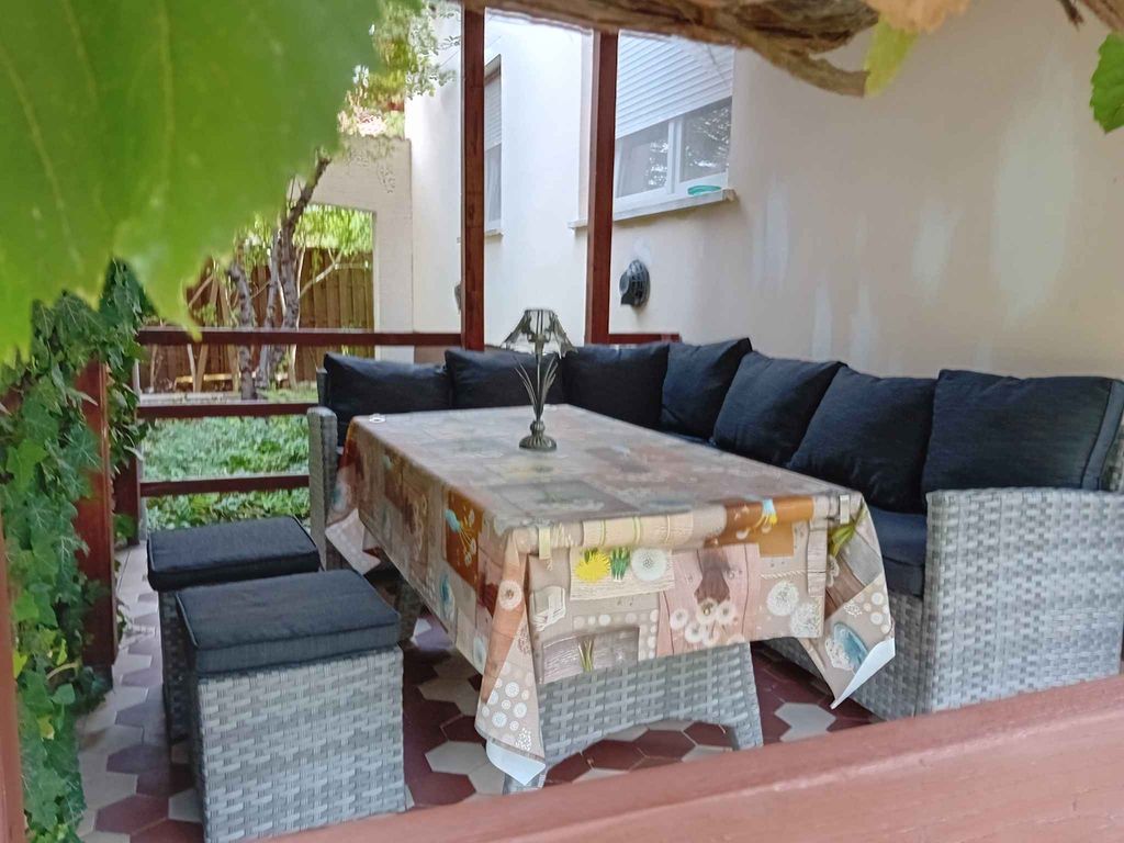 Ferienhaus mit WLAN und Kinderspielplatz
