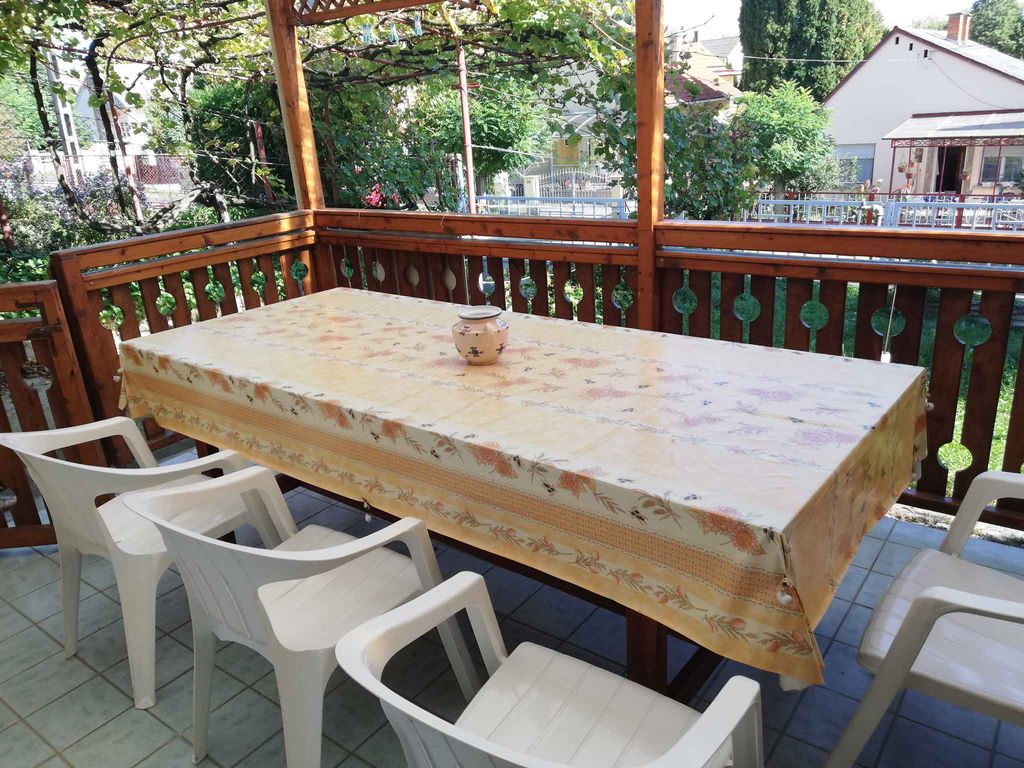 Ferienhaus mit Terrasse und Garten