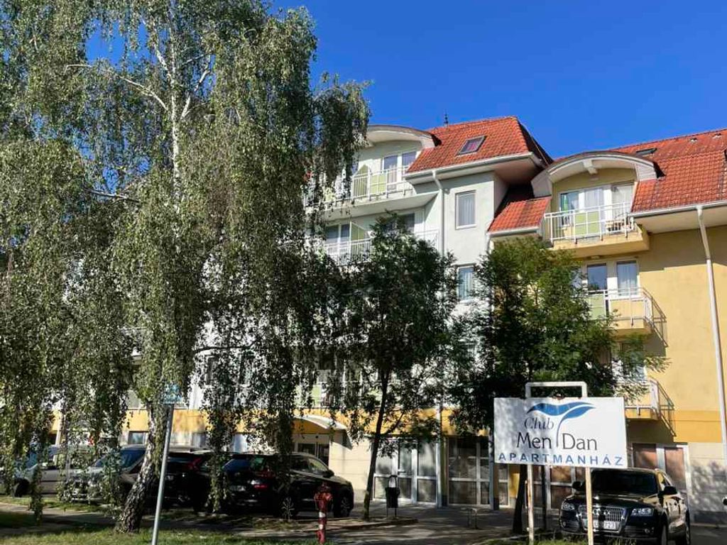 Studio mit Innenpool und Sauna in der Nähe des Kurbads