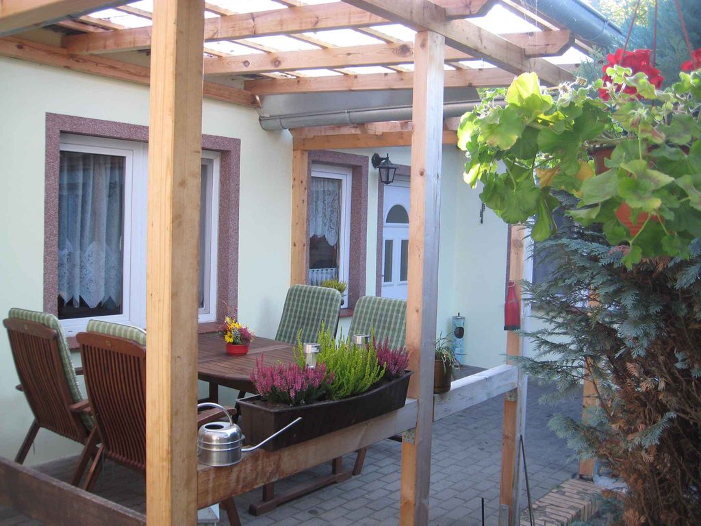 Ferienwohnung mit überdachter Terrasse