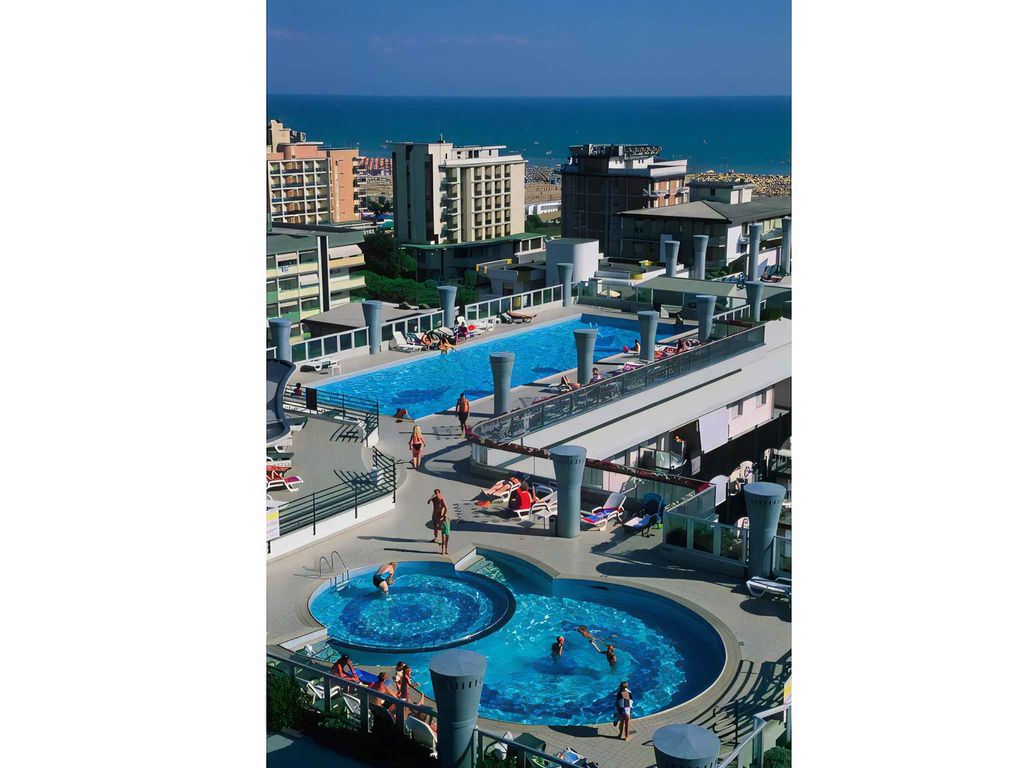 Ferienwohnung mit Klimaanlage, Balkon und Pool