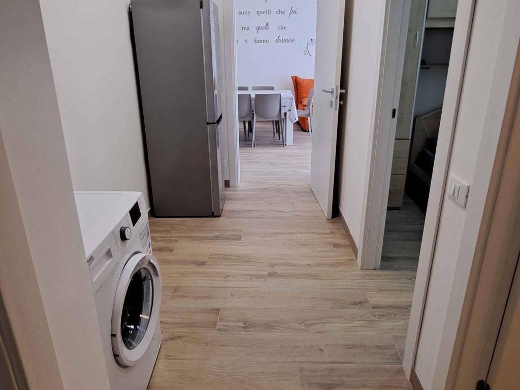 Ferienwohnung mit Klimaanlage, Internet und Balkon
