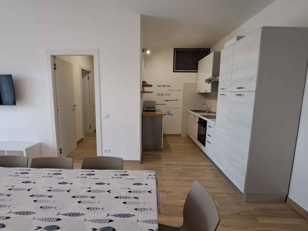 Ferienwohnung mit Klimaanlage, Internet und Balkon