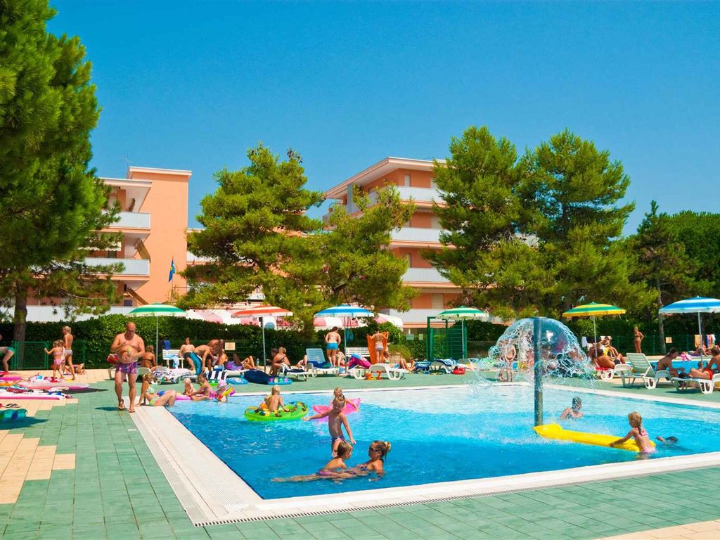 Ferienwohnung mit Pool und Klimaanlage