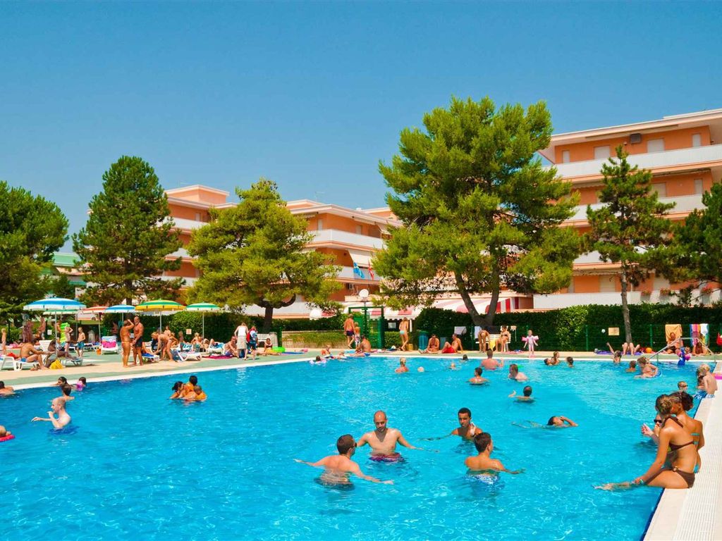 Ferienwohnung mit Pool und Klimaanlage