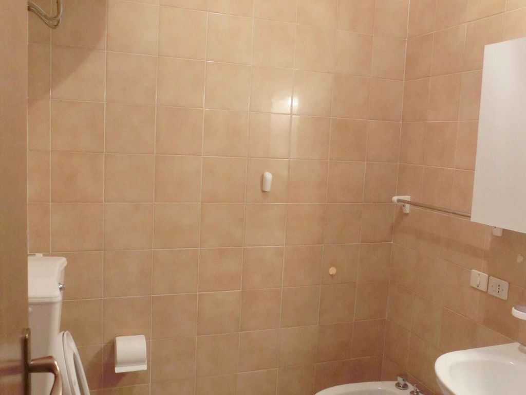Studio mit Balkon und Klimaanlage