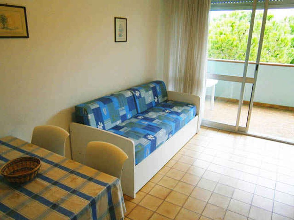 Ferienwohnung mit Balkon und Parkmöglichkeit