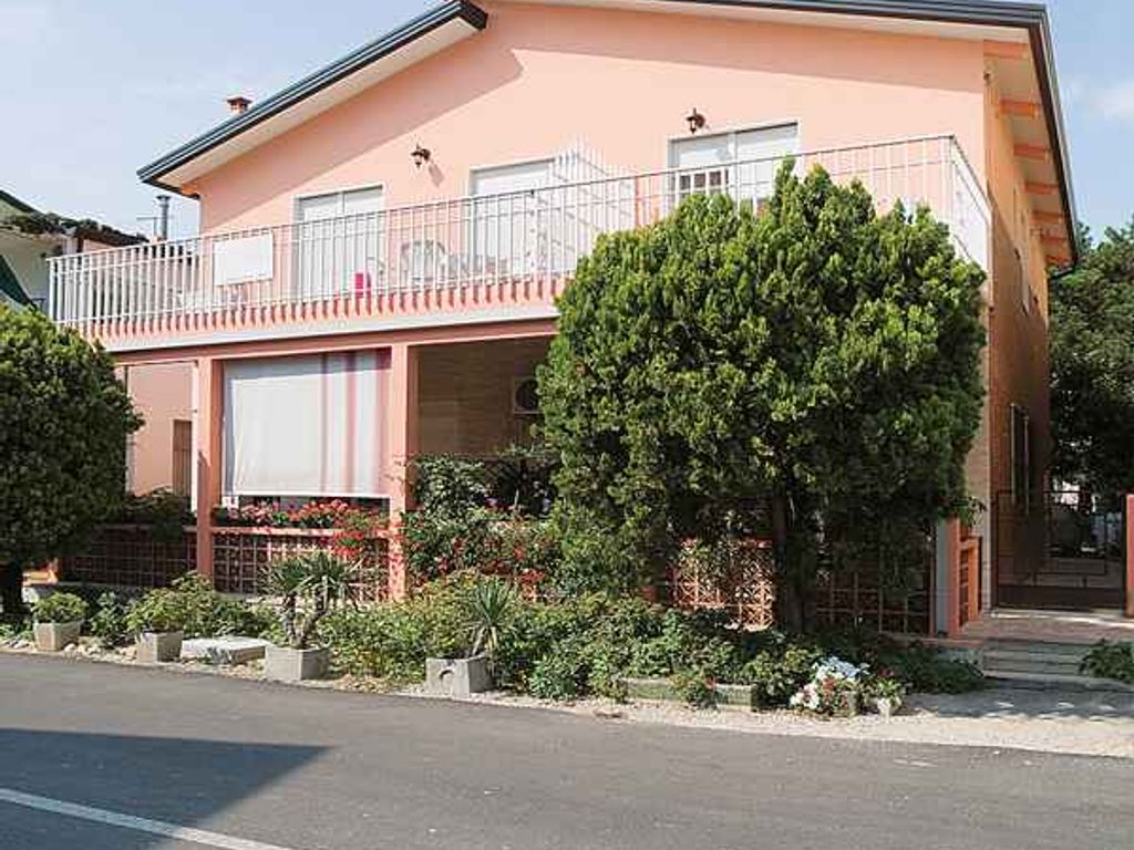 Ferienwohnung mit Balkon