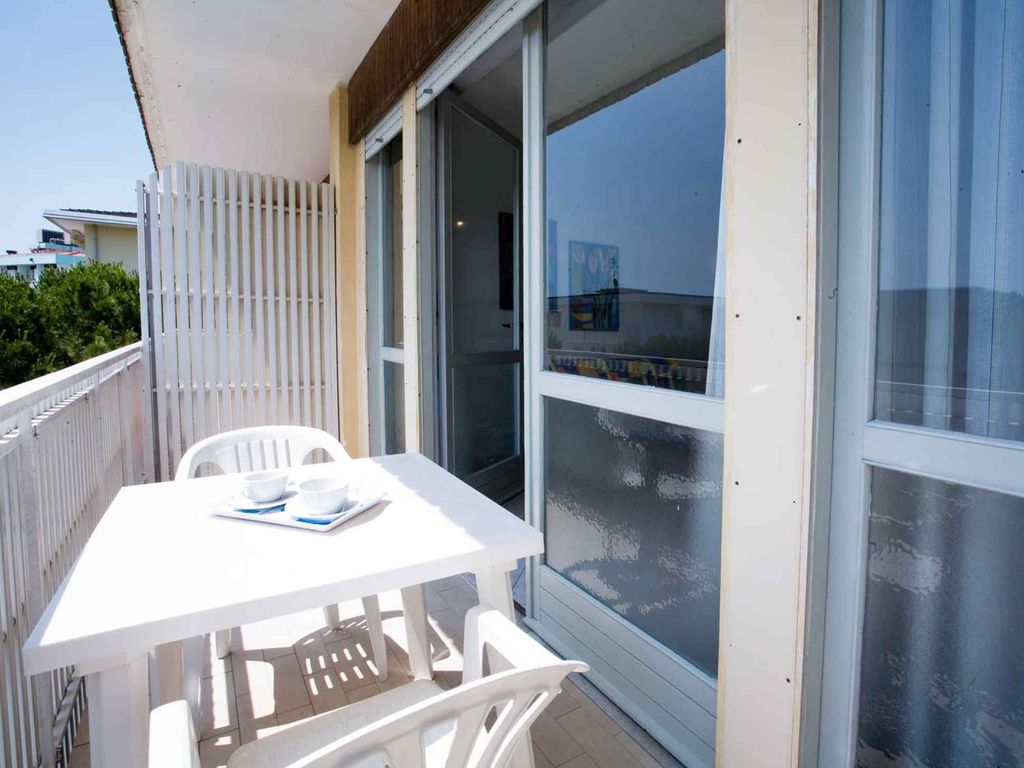 Ferienwohnung mit Klimaanlage und Balkon