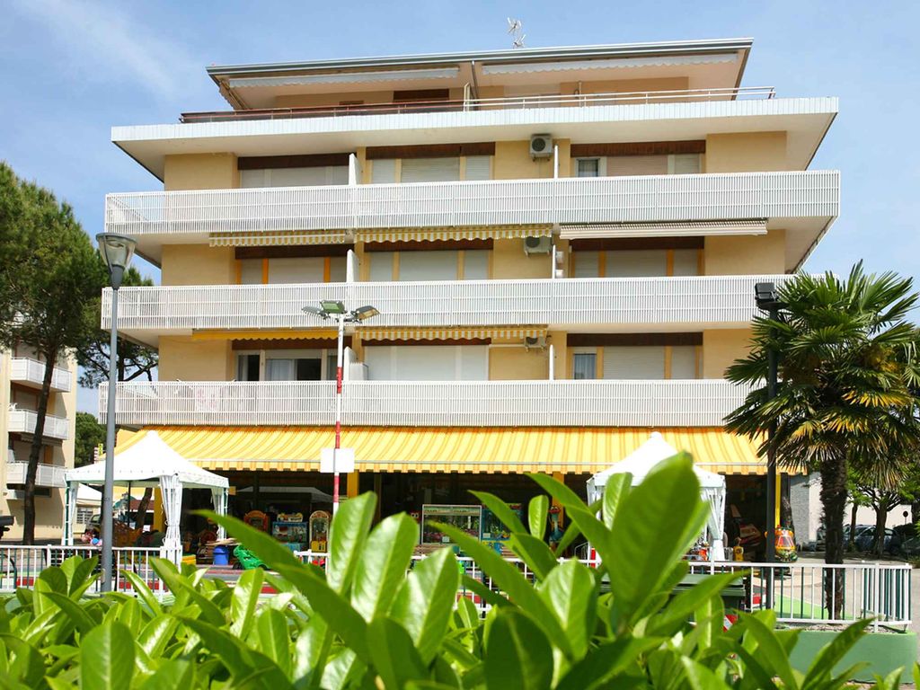 Ferienwohnung mit Klimaanlage und Balkon