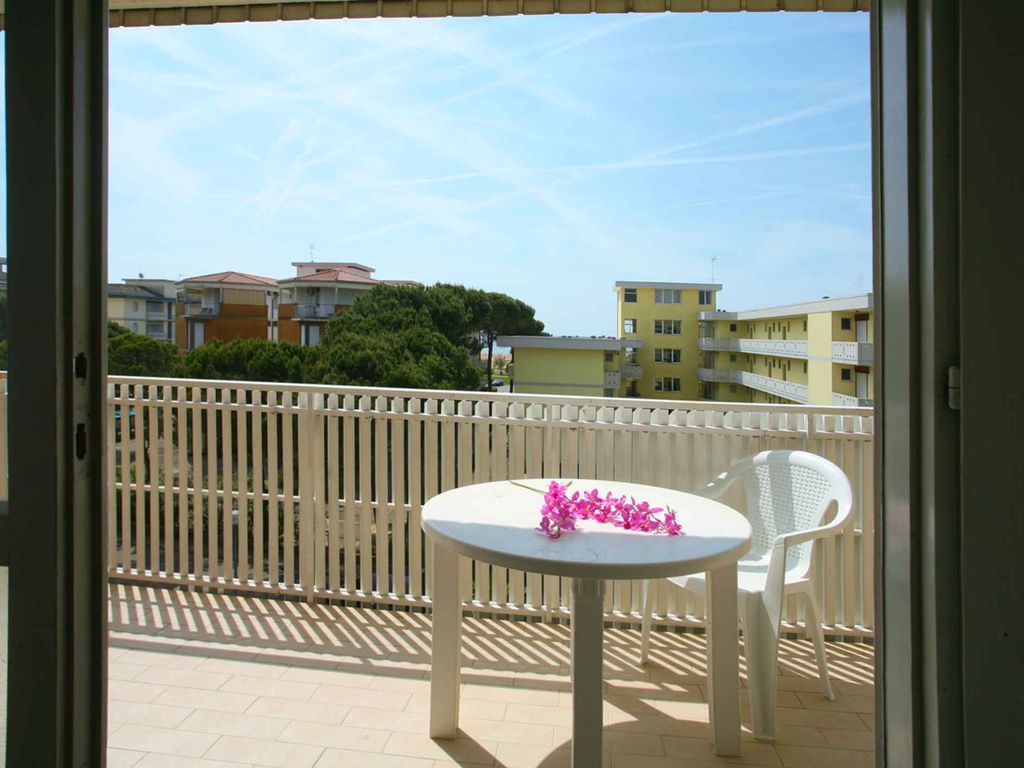 Ferienwohnung mit Klimaanlage und Balkon