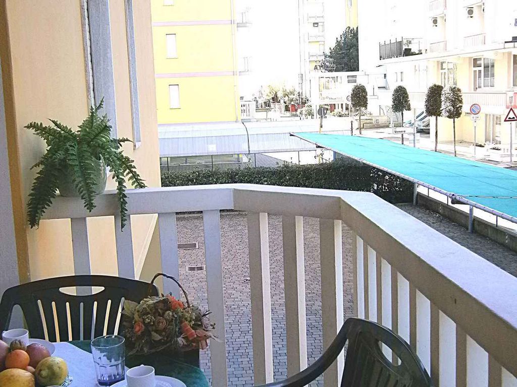 Ferienwohnung mi Balkon und Klimaanlage