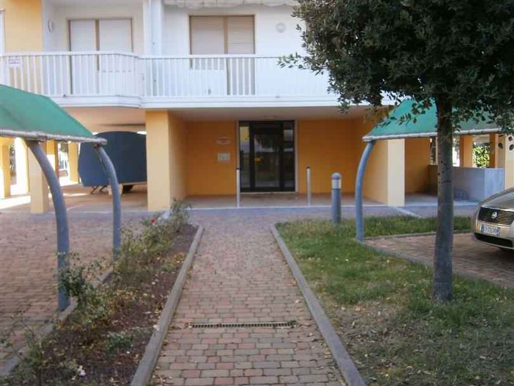 Ferienwohnung mi Balkon und Klimaanlage