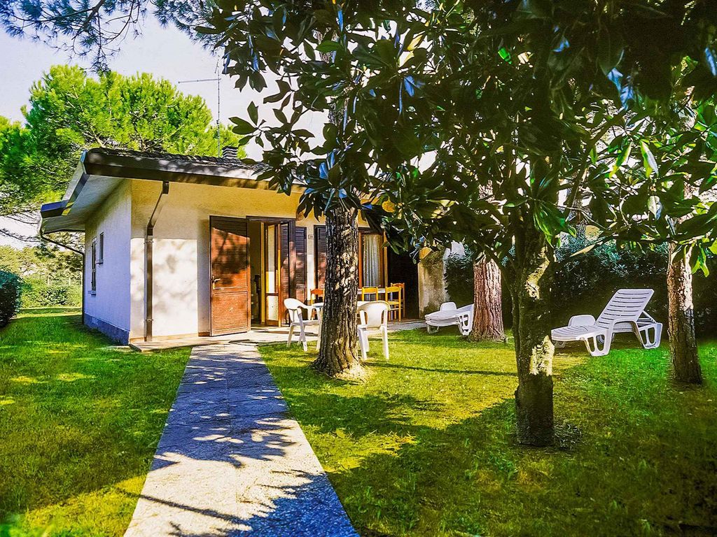 Ferienhaus mit Klimaanlage und Garten