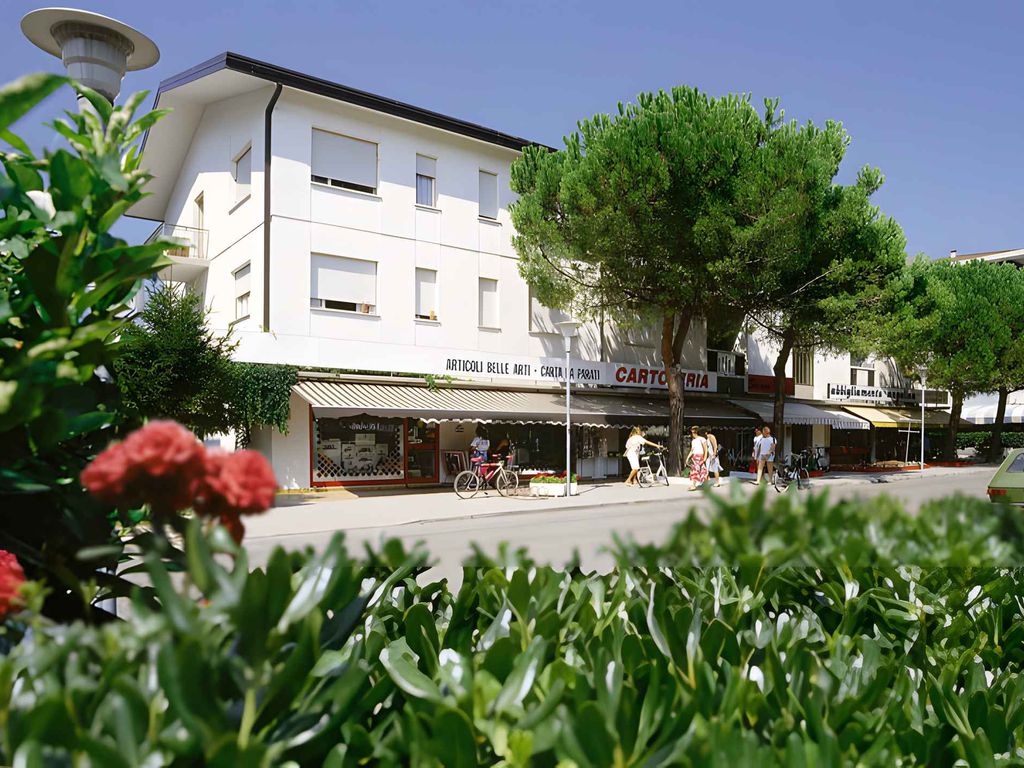 Ferienwohnung mit Klimaanlage und Balkon