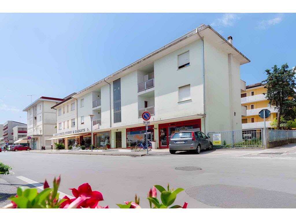 Ferienwohnung mit Klimaanlage und Balkon