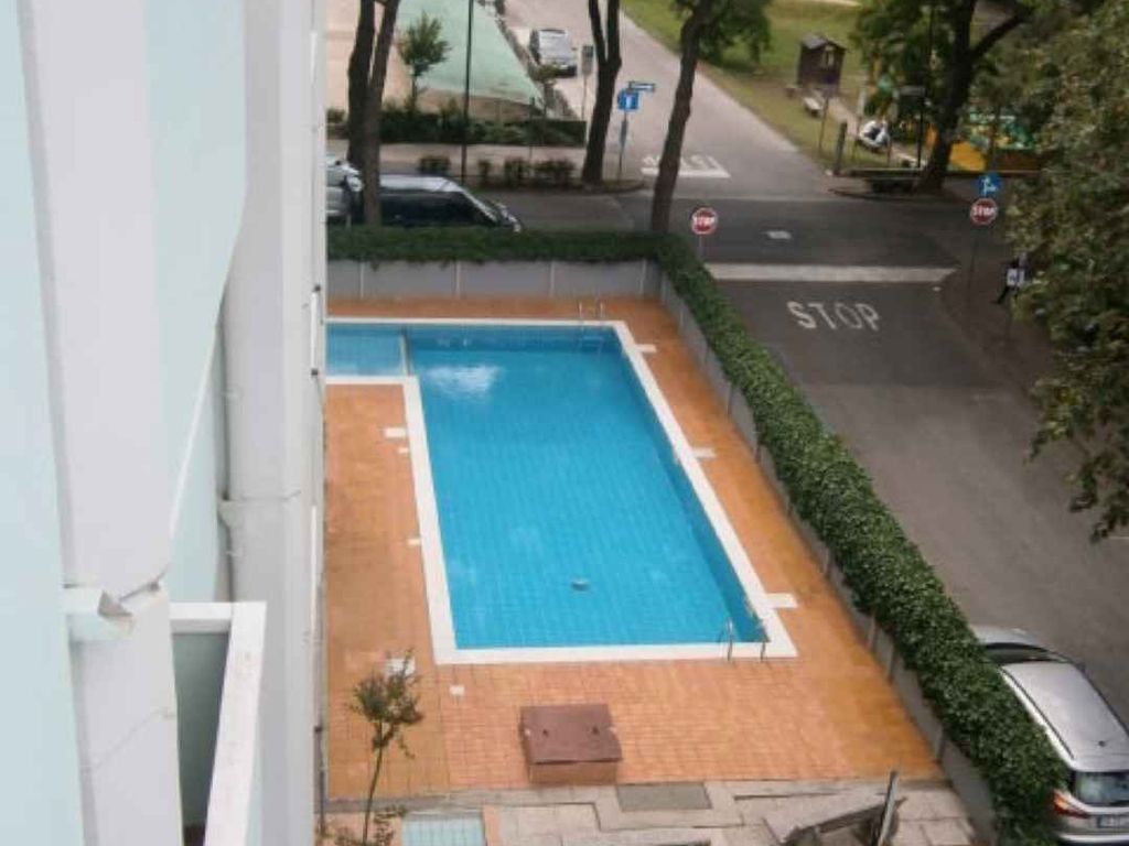 Ferienwohnung mit Pool und Klimaanlage