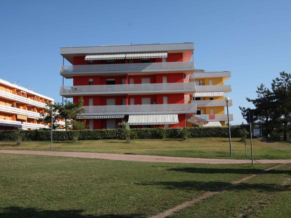 Ferienwohnung mit Klimaanlage und Balkon