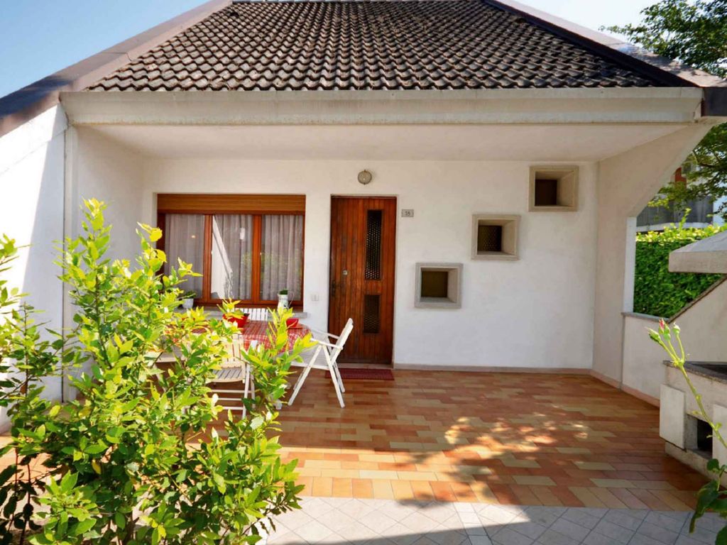 Ferienwohnung mit Klimaanlage und Terrasse